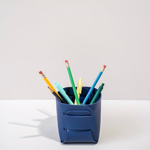 Load image into Gallery viewer, Good Blues - Table Set

